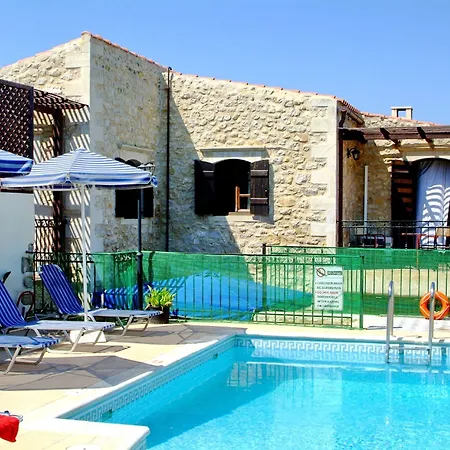 With 3 In Rethymno, Creta, With Private Pool, Furnished Te *